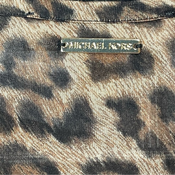 𝅺Michael Kors Leopard Animal Print Top Lace Shoulders Women Size XS - Picture 8 of 16